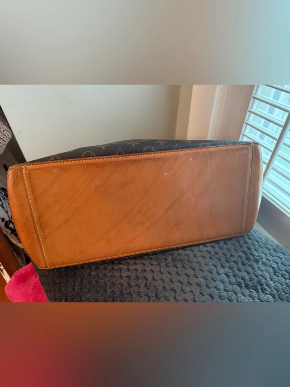Louis Vuitton Cabas Mezzo - Picture 5 of 11
